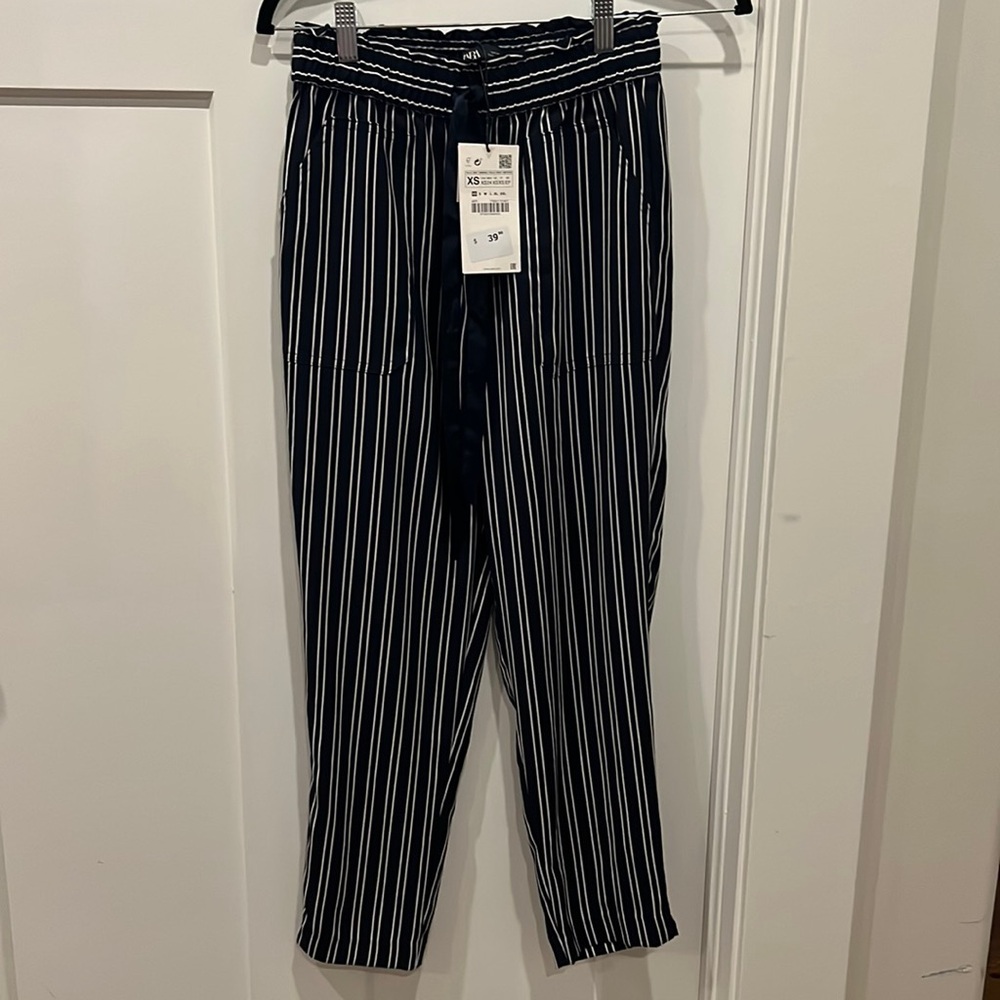 Pinstripe navy/white pants